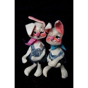Vtg Annalee Mobiele Doll 1971 Easter Bunnies Male & Female Meridith NH 7" Tall